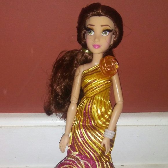 Disney Princess Style Series Belle doll and Princess Belle doll - Picture 4 of 6